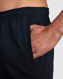 10 YOGGER STRETCH ATHLETIC SHORTS 17" Black V201TRYS RVCA