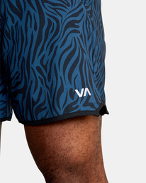 4 Yogger Stretch Elastic Waist Shorts 17" Blue V201TRYS RVCA