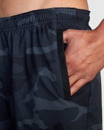10 Yogger Stretch Elastic Waist Shorts 17" Brown V201TRYS RVCA