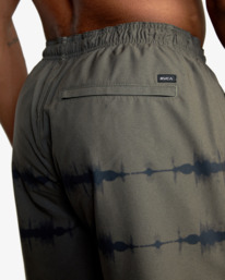 7 Yogger Stretch Elastic Waist Shorts 17" Brown V201TRYS RVCA