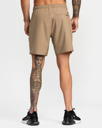 VA Sport Yogger Stretch 17" - Performance Shorts for Men  V201TRYS
