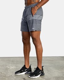 5 Yogger Stretch Elastic Waist Shorts 17" Black V201TRYS RVCA