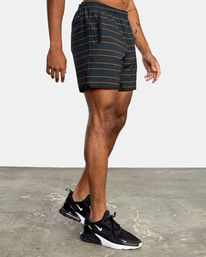 6 Yogger Stretch Elastic Waist Shorts 17" Black V201TRYS RVCA
