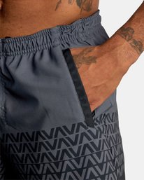 9 Yogger Stretch Elastic Waist Shorts 17" Black V201TRYS RVCA