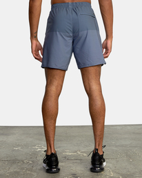 3 Yogger Stretch Elastic Waist Shorts 17" Black V201TRYS RVCA