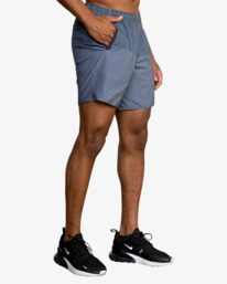 7 Yogger Stretch Elastic Waist Shorts 17" Black V201TRYS RVCA