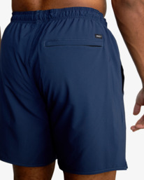 9 YOGGER STRETCH ATHLETIC SHORTS 17" Blue V201TRYS RVCA