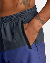 8 Yogger Stretch Elastic Waist Shorts 17" Purple V201TRYS RVCA
