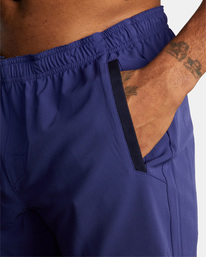 7 Yogger Stretch Elastic Waist Shorts 17" Purple V201TRYS RVCA