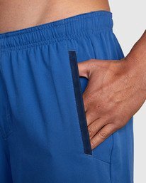 6 YOGGER STRETCH ATHLETIC SHORTS 17" Blue V201TRYS RVCA