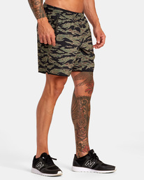 6 Yogger Stretch Elastic Waist Shorts 17" Beige V201TRYS RVCA