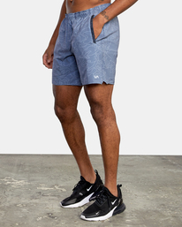 4 Yogger Stretch Elastic Waist Shorts 17" White V201TRYS RVCA