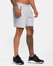 7 Yogger Stretch Elastic Waist Shorts 17" White V201TRYS RVCA