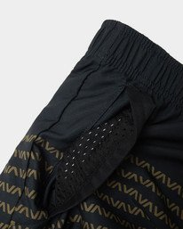 13 YOGGER IV ATHLETIC SHORTS 17" Black V2091YGR RVCA
