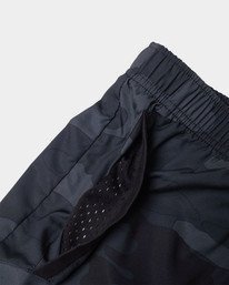 15 YOGGER IV ATHLETIC SHORTS 17" Brown V2091YGR RVCA