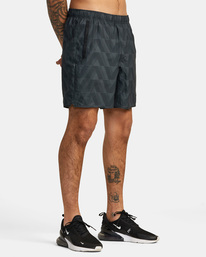 6 Yogger IV Elastic Waist Shorts 17" Black V2091YGR RVCA