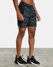 6 Yogger IV Elastic Waist Shorts 17" Black V2091YGR RVCA