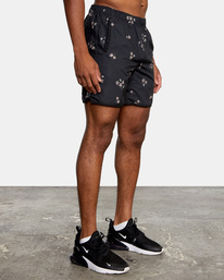 7 Yogger IV Elastic Waist Shorts 17" Black V2091YGR RVCA
