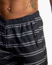 8 Yogger IV Elastic Waist Shorts 17" Black V2091YGR RVCA