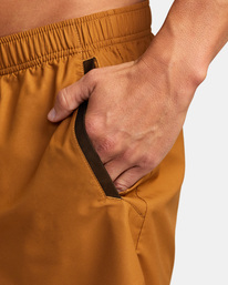 7 Yogger IV Elastic Waist Shorts 17" Brown V2091YGR RVCA