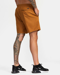 5 Yogger IV Elastic Waist Shorts 17" Brown V2091YGR RVCA