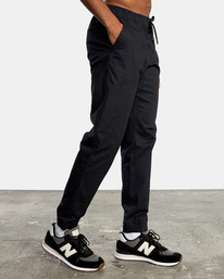 5 VA Sport Spectrum - Joggers for Men  V3031RSC RVCA