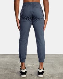 2 Spectrum Cuffed Track Pants Black V3031RSC RVCA
