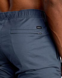 8 Spectrum Cuffed Track Pants Black V3031RSC RVCA