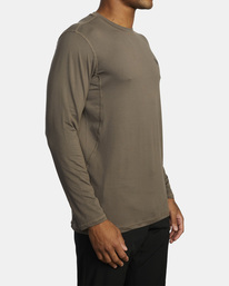 4 Sport Vent Long Sleeve Tee Multicolor V9011RSV RVCA