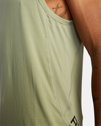 8 Sport Vent Tank Top Green V9031RST RVCA