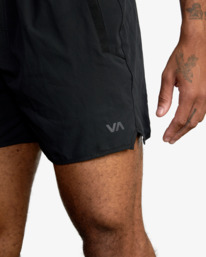 8 Yogger 15" - Performance Shorts for Men Black Z4WKMBRVF1 RVCA