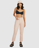 BLUSH (0742)
